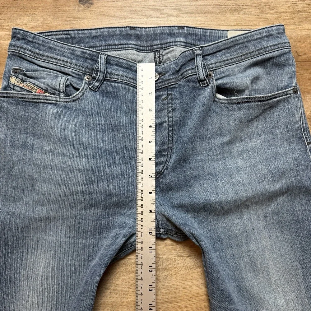 Diesel Waykee Jeans Men 33x32 Blue Straight Leg Distress Medium Wash Faded 0814W